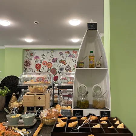 科特布斯索拉特酒店 4*