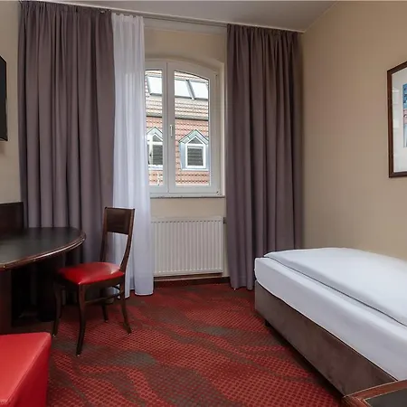 Sorat Hotel