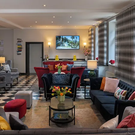 Sorat Hotel